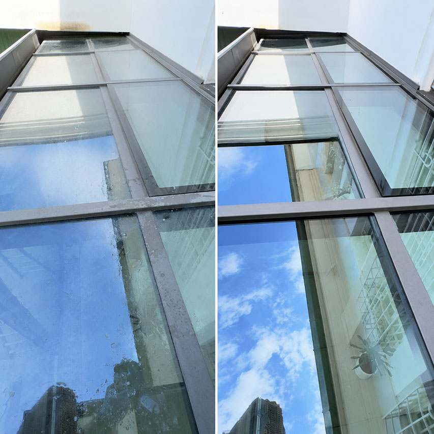 Vorher-Nachher-Bild einer Glasfassadenreinigung mit verschmutzter Glasfläche links und sauberer, klarer Glasfläche rechts.